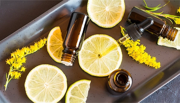 How to choose natural essential oils for aromatherapy, massage and baths?