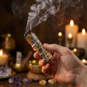 Biała szałwia z Palo Santo, rozmarynem, cynamonem i lawendą – Kadzidło 20-30 g (rolka)