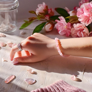 Bracelet with rose quartz