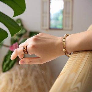 Armband aus Palo Santo