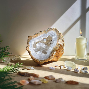 Kleiner Bergkristall – Quarzgeode, 1 Stück