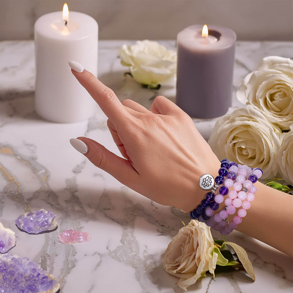 Armband „Mala“ mit Amethyst und Rosenquarz – Lotusblüte